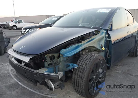 2023 Tesla Model Y Performance Dual Motor All-Wheel Drive from USA, damaged, VIN 7SAYGDEF8PF887526